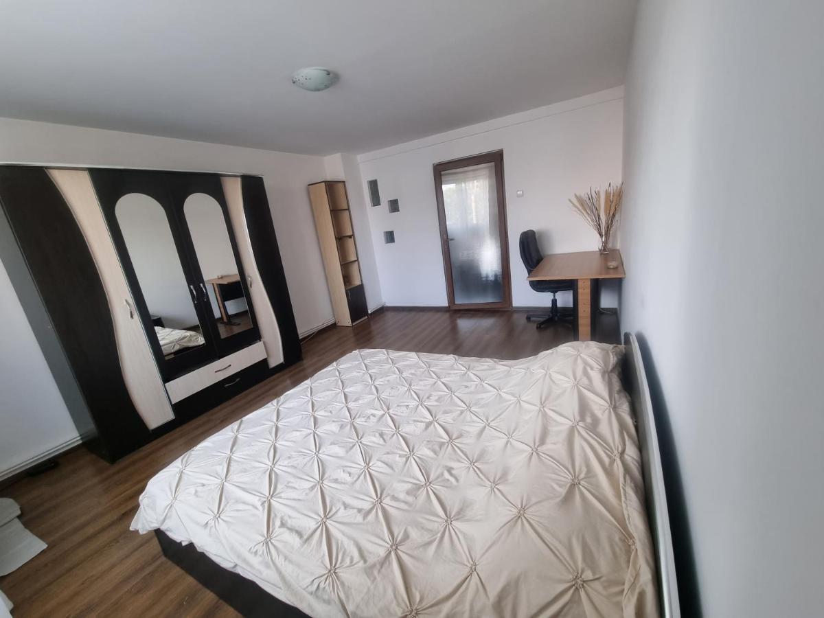 Apartament Central Piteşti Eksteriør billede